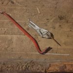Guide to Using a Crowbar for Prying Nails: Easy & Effective Tips