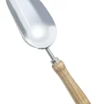 Guide to Using a Soil Scoop: Essential Tips for Garden Success