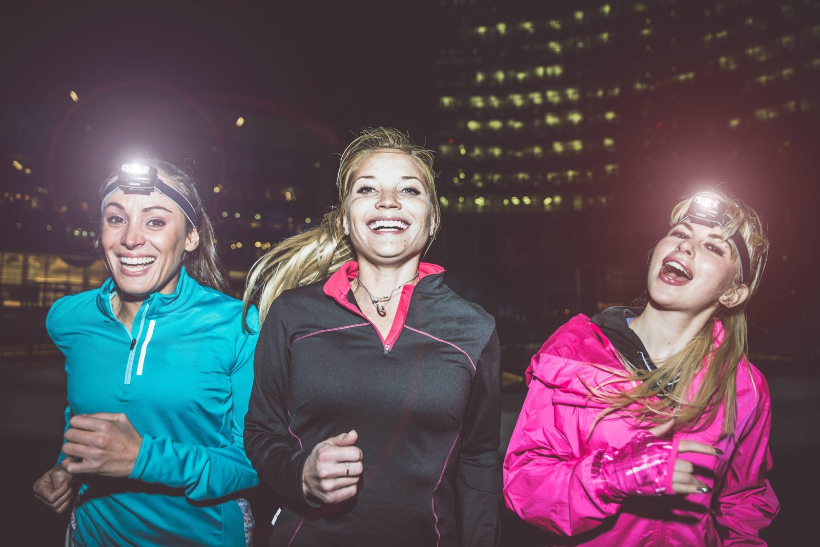 Tips for Using High-Visibility Jackets at Night: Stay Safe & Seen